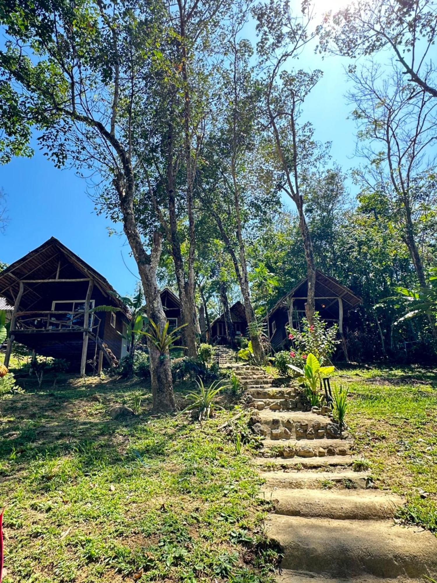 Koh Mook Mountain View Hotel Kültér fotó