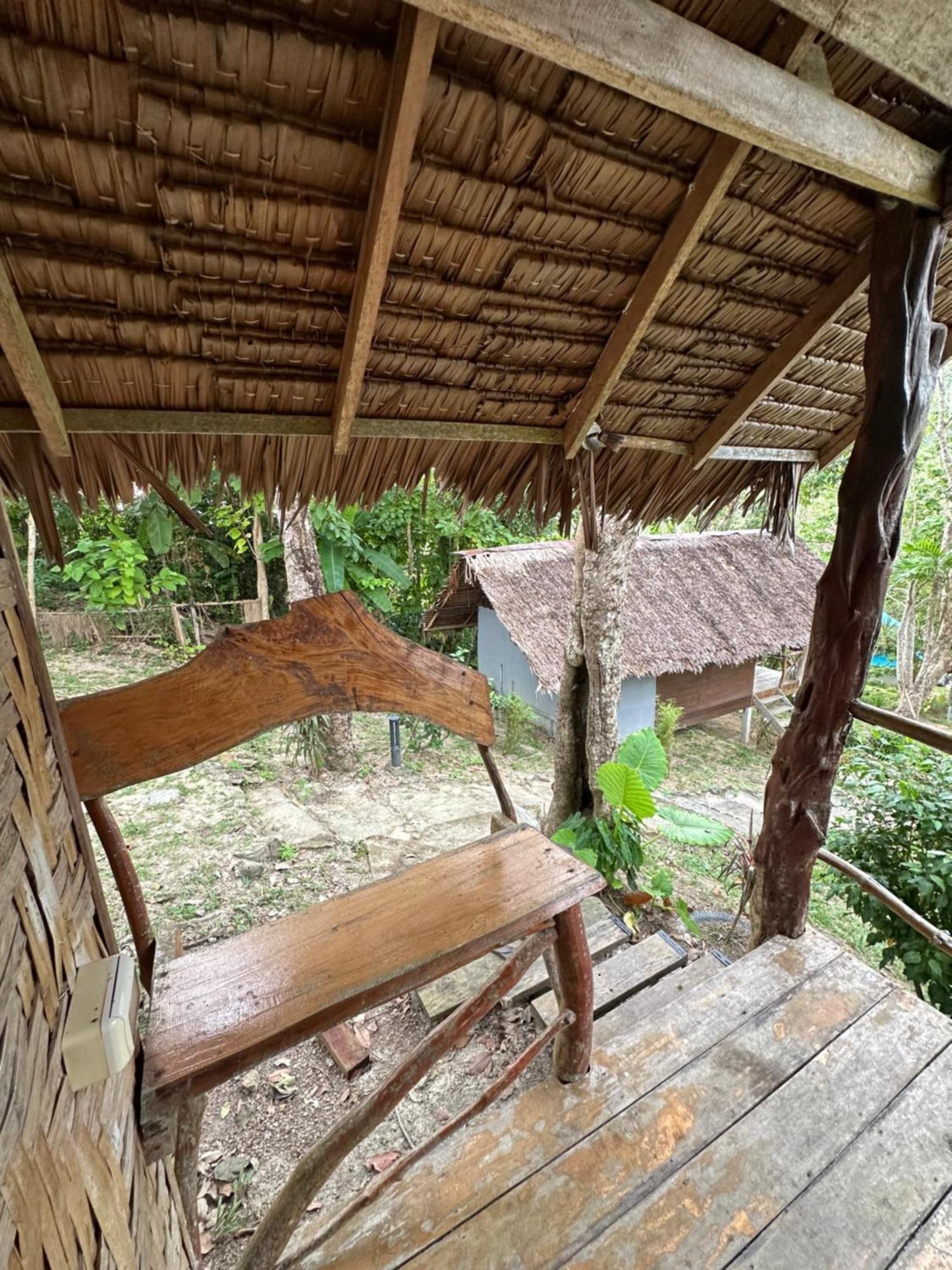 Koh Mook Mountain View Hotel Kültér fotó