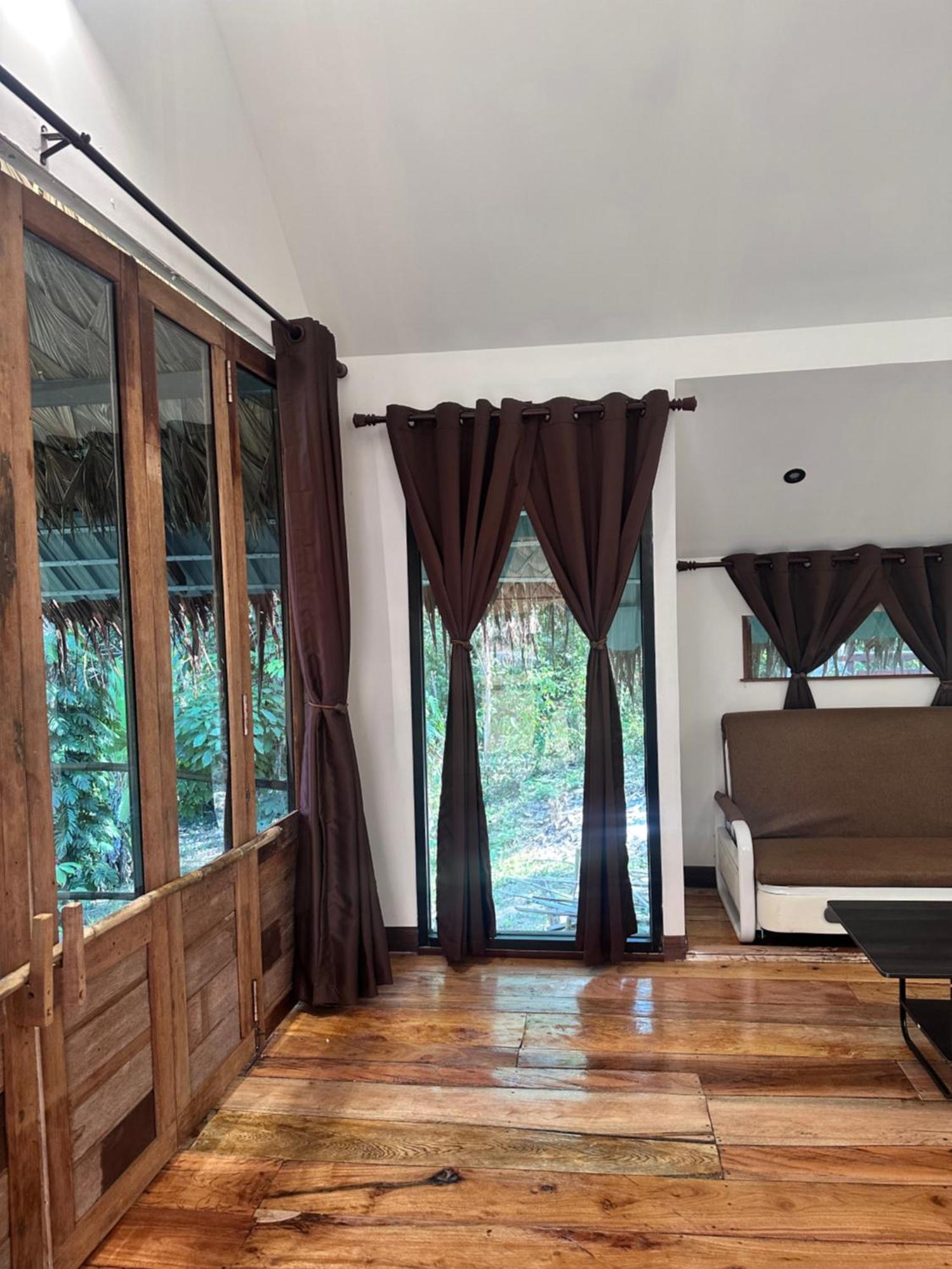 Koh Mook Mountain View Hotel Kültér fotó